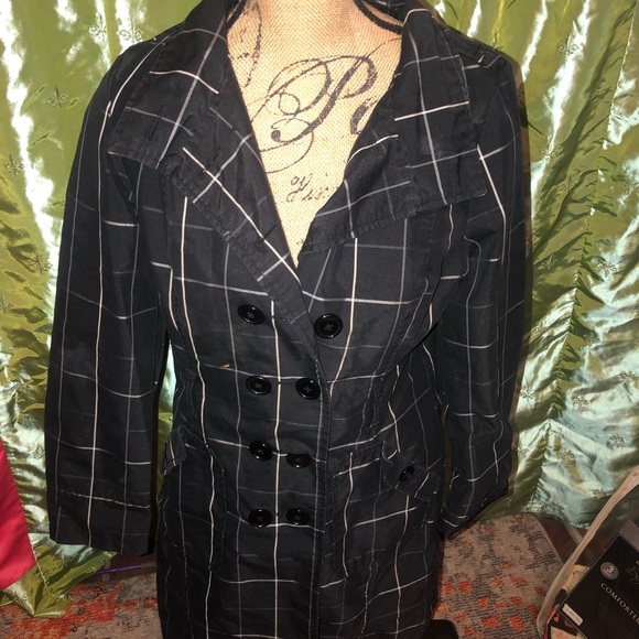 Plaid Merona trench coat💕 - Picture 1 of 4